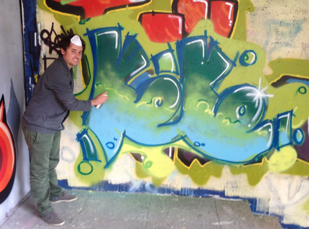Graffiti Ecole Lausanne - Graffeur kéké
