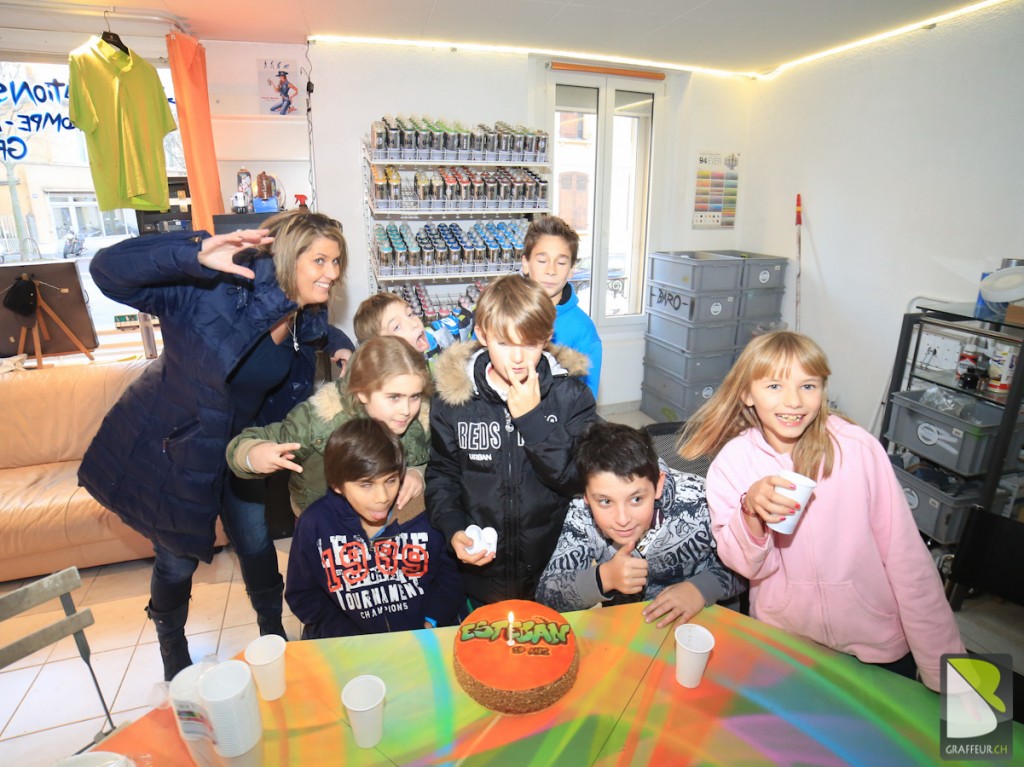 Esteban-Anniversaire-gateau-Graffiti