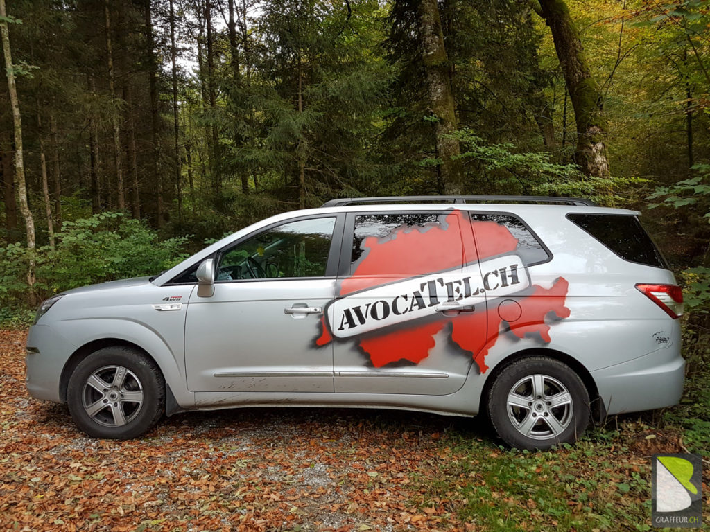 Avocatel-Voiture-graffiti-Fribourg-Jeep