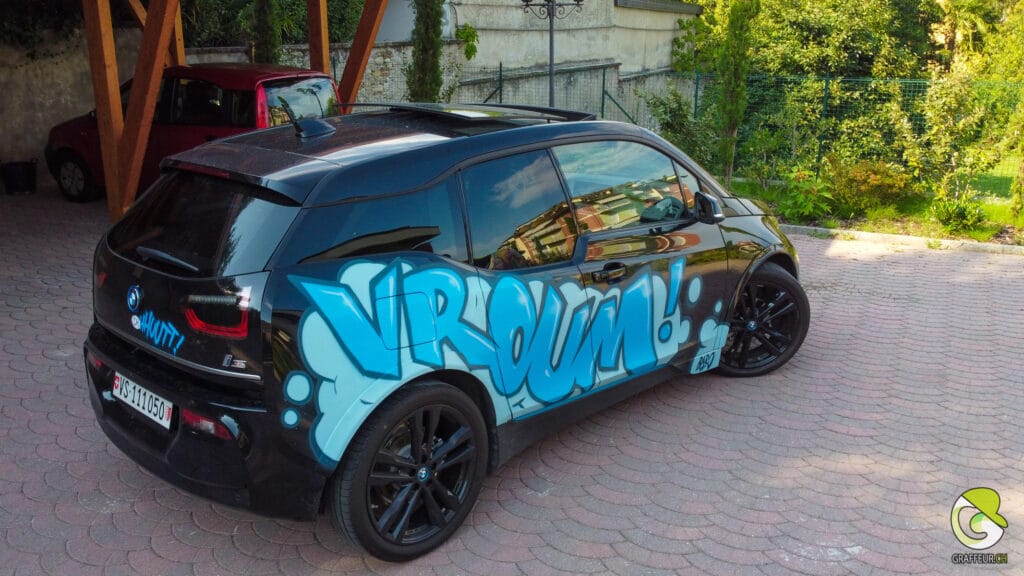 BMW-i3s_Graffiti-Valais-Chut-Voiture-artoncar-Suisse