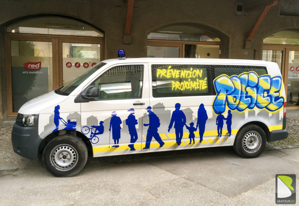 Bus-Police-Graffiti-Prevention-Proximite-Vaud-pully-graffeur