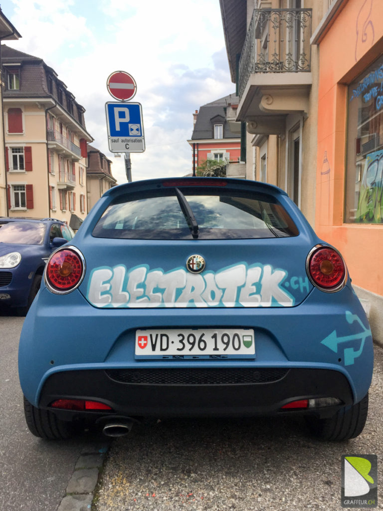 Electrotek-Graffiti-Voiture-Alpha-2