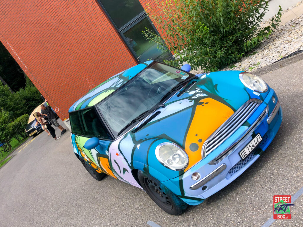 Mini-Cooper-Graffiti-Street-art-car-Suisse-Graff-Graphic
