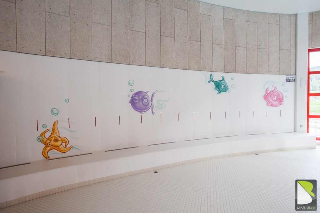 Piscine-Graffiti-Vallee-de-Joux-Poissons