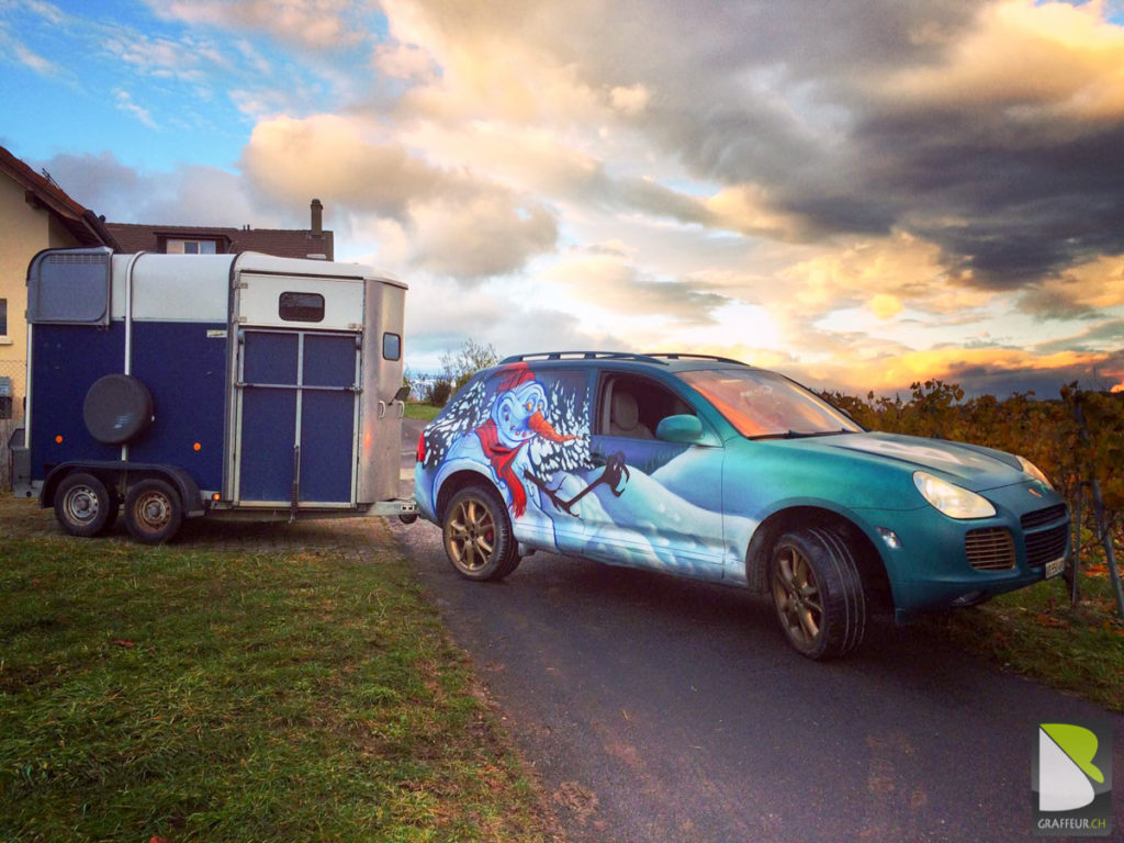 Porsche-Cayenne-2016-b-graffiti-snowman-shem-suisse