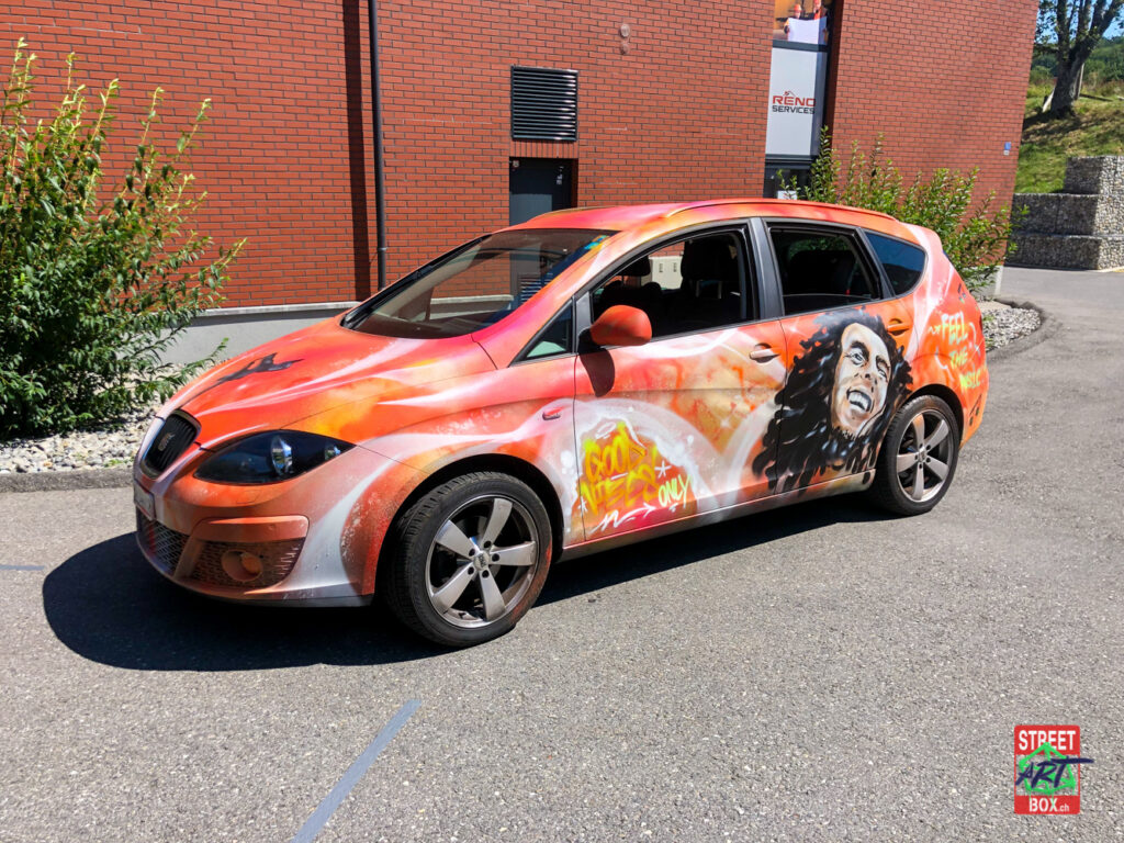 Seat-Bob-Marley-Voiture-Graffiti-Street-art-car-Suisse-Graff