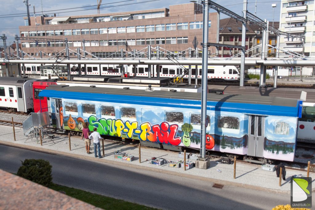 Train-Graffiti-Fribourg-Soupyrail-realisation